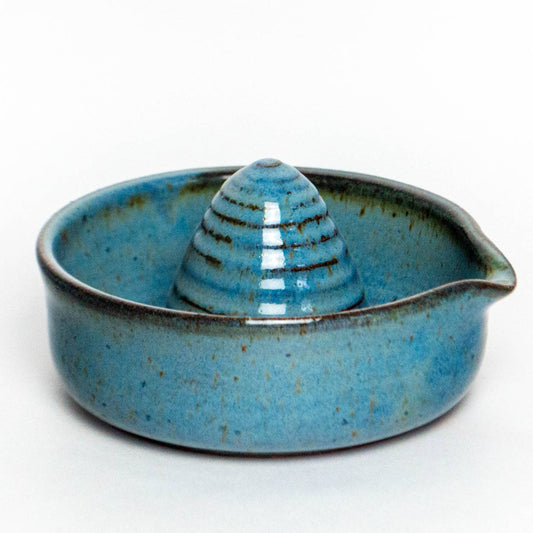 Ceramic Juicer - Handmade Stoneware Clay *preorder