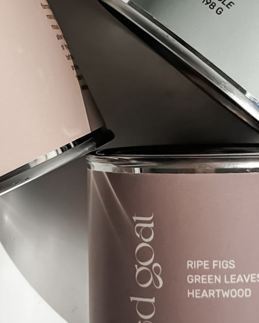 Provisions candle - Fig, Heartwood, green leaves