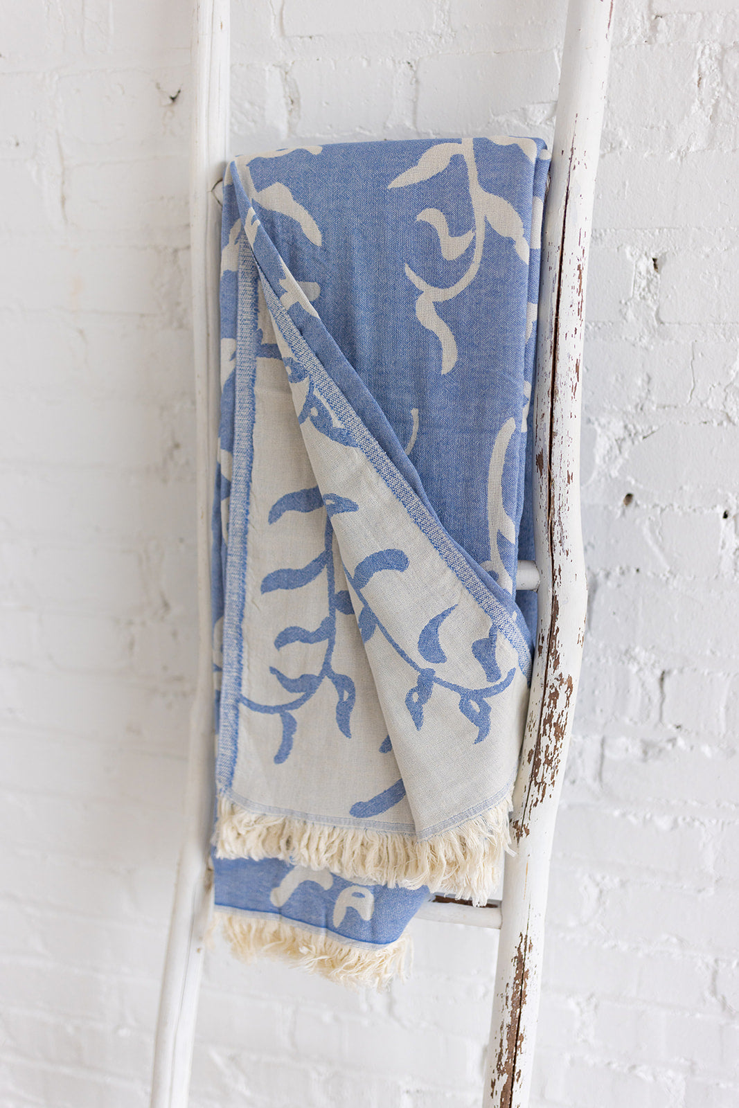 Grapevine Turkish Cotton Blanket