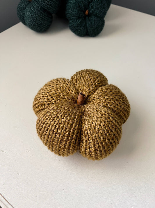 Knitted Pumpkin - Mustard *pre-order