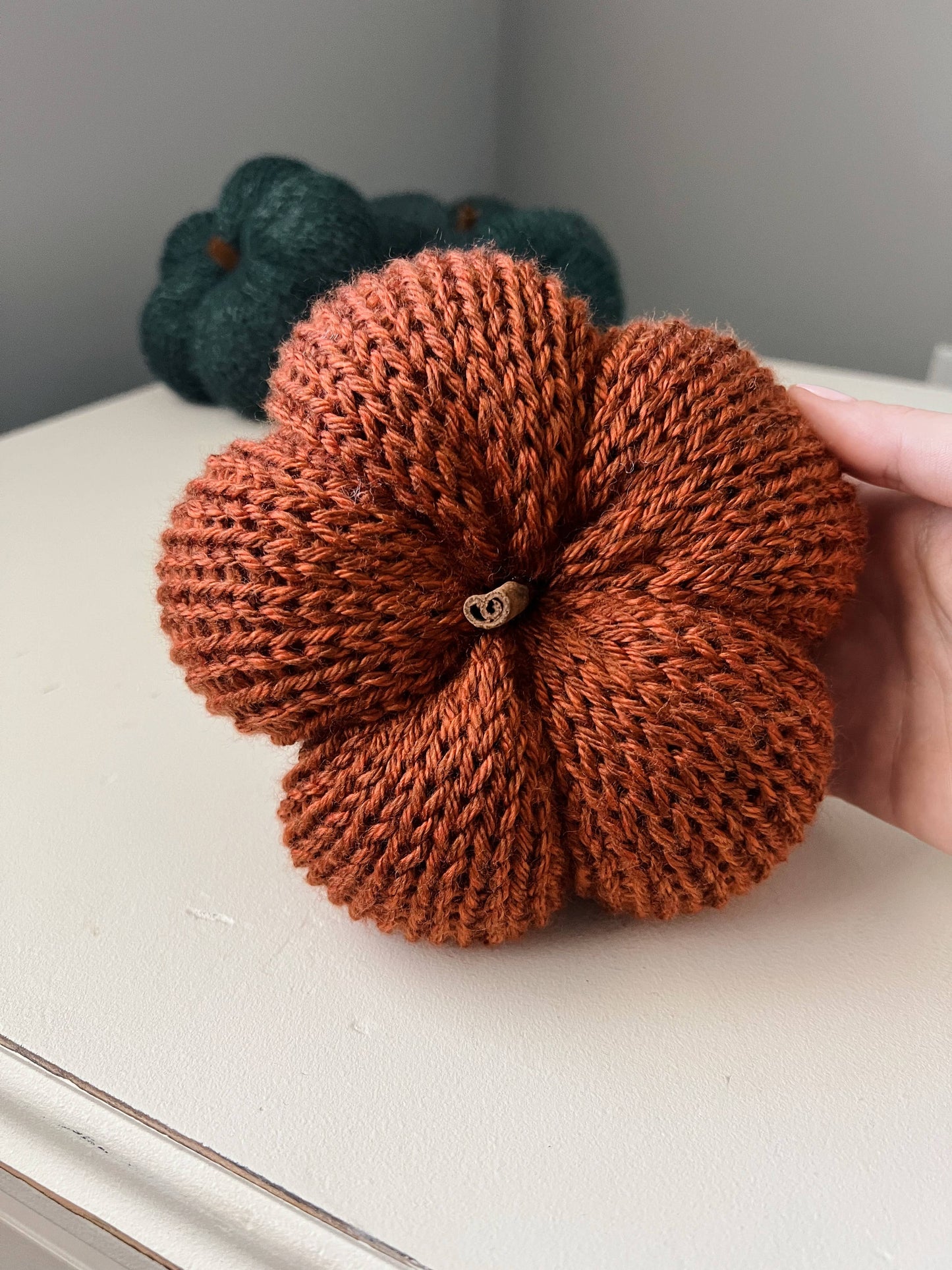 Knitted Pumpkin - Rust *pre-order