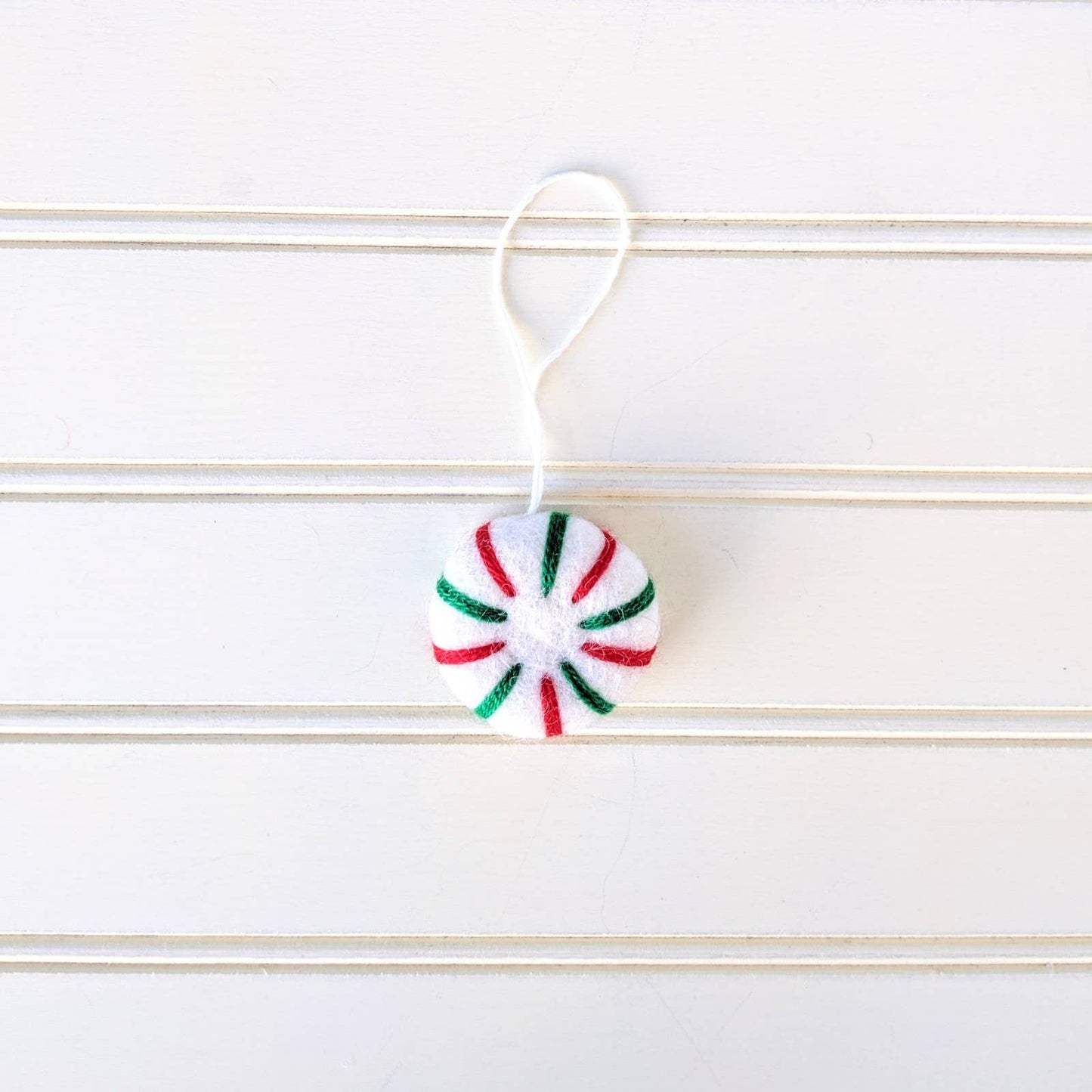 Peppermint Holiday Eco Wool Ornament - Whites