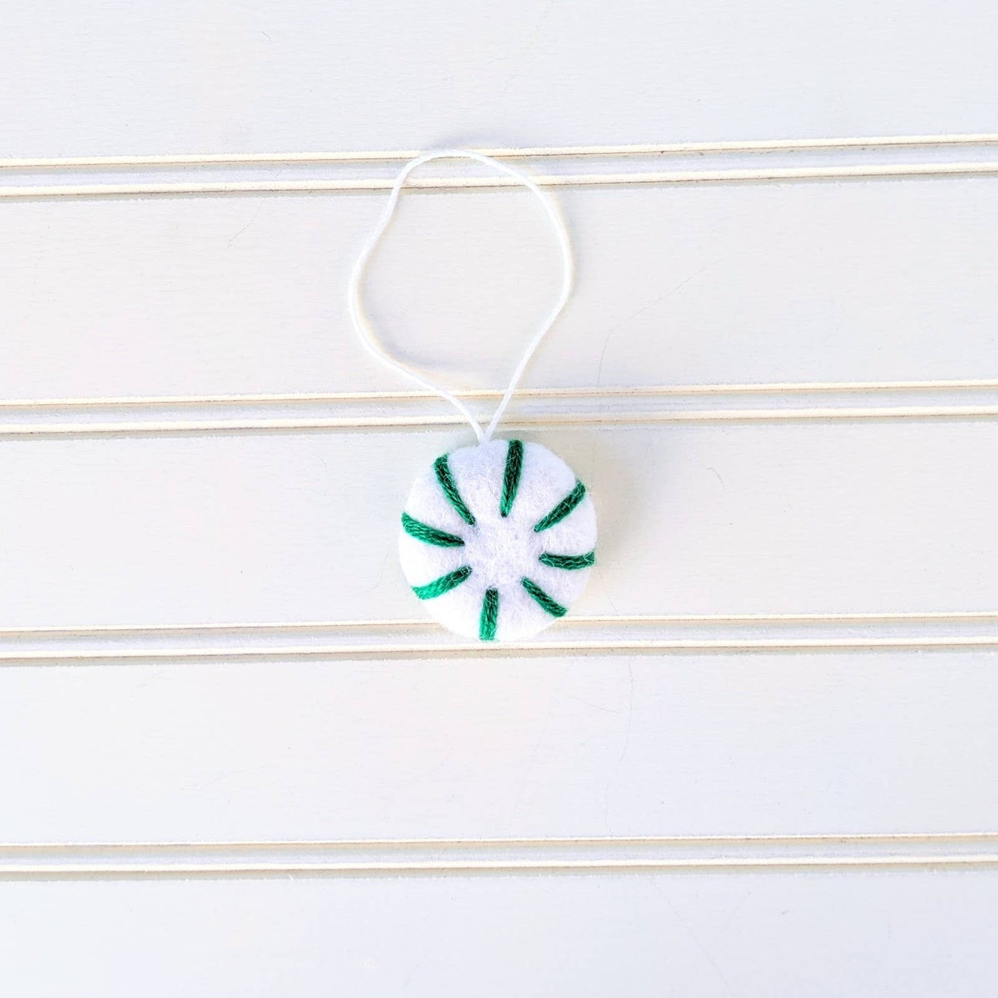 Peppermint Holiday Eco Wool Ornament - Whites